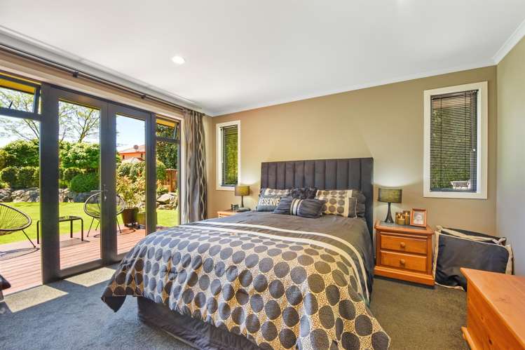 7 Angelus Avenue Richmond_18