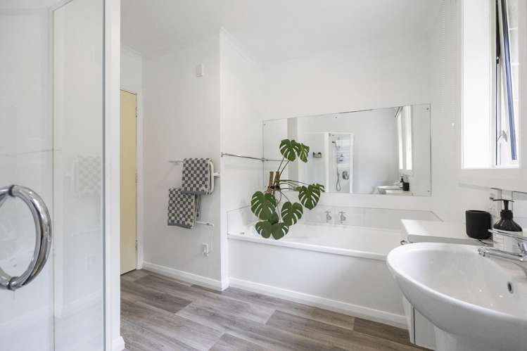 86 Hocken Street Kenmure_9