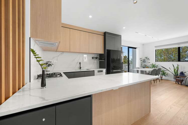 6a Raeben Avenue Hillcrest_27