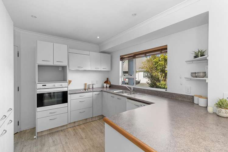 18 Millwood Place Silverstream_13