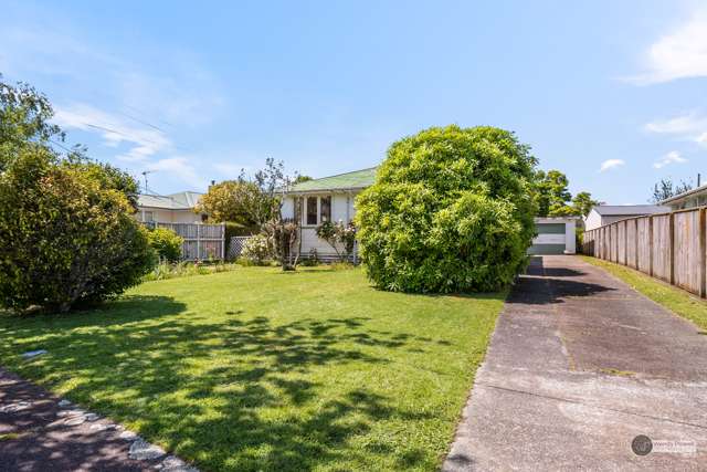 8 Hector Grove Trentham_1