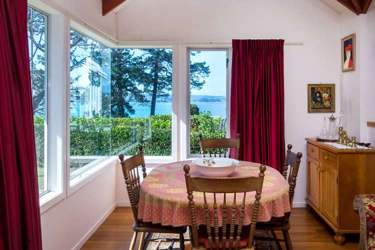 62 Marine Parade Mellons Bay_6