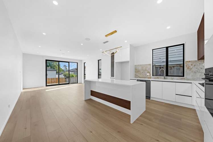 65 Rashni Road Flat Bush_9