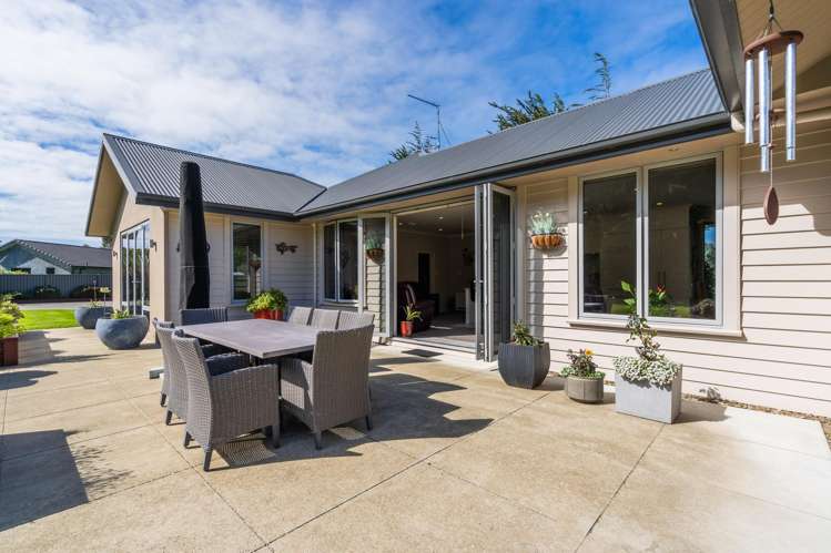 47 Matua Grove Otatara_19