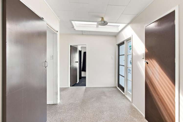 93 Cracroft Street Waitara_16