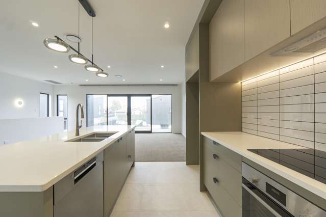 4/3 Harrowfield Drive Harrowfield_1