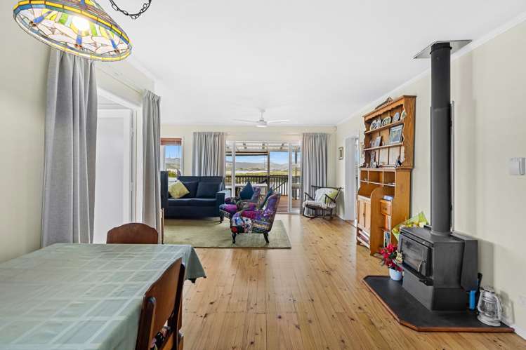 4 Handforth Street Onerahi_13