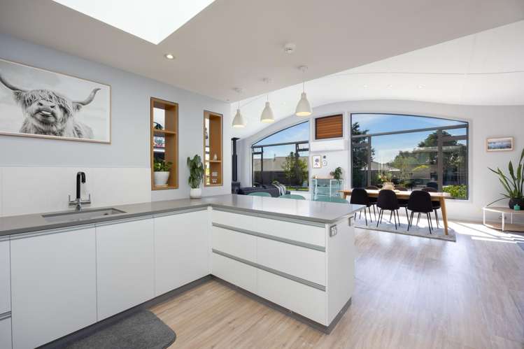 3 Stanhope Rise Richmond_11