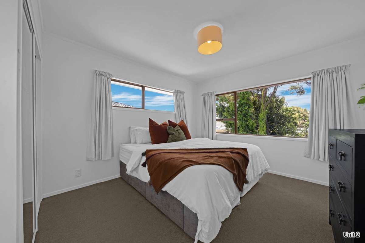 1 & 2/15 Cezanne Place_4