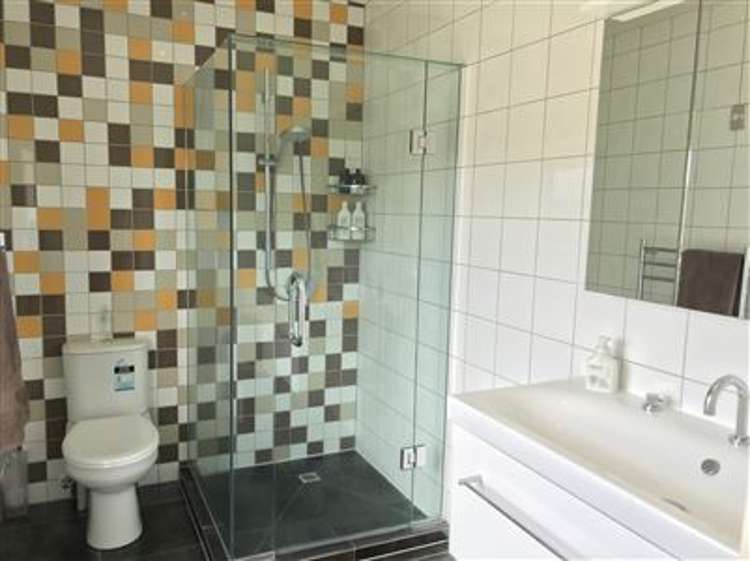 11 Lismore Way Albany_17