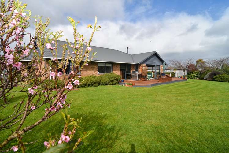 19 Carrington Drive Carterton_0