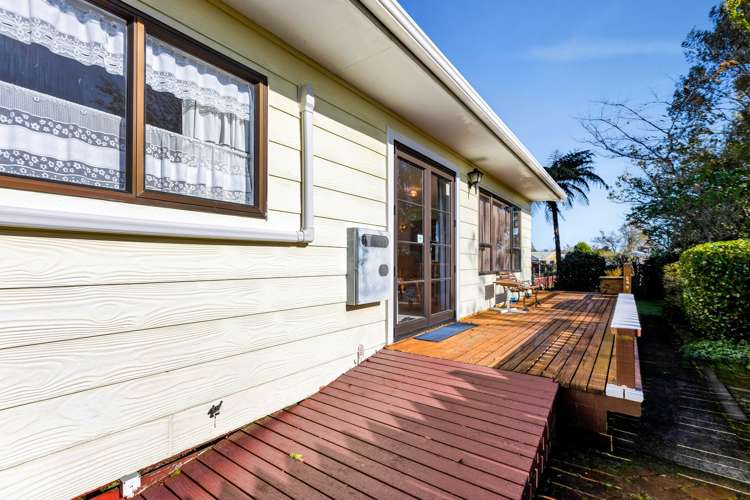 1 Towai Street Inglewood_13