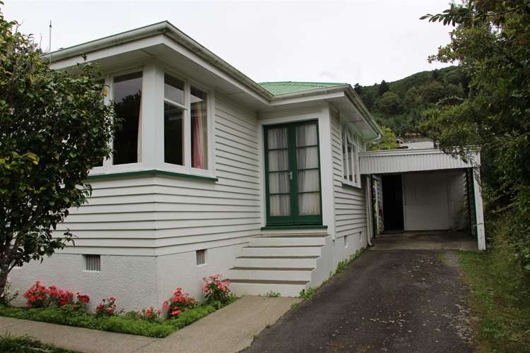 9 Seaview Crescent Picton_3
