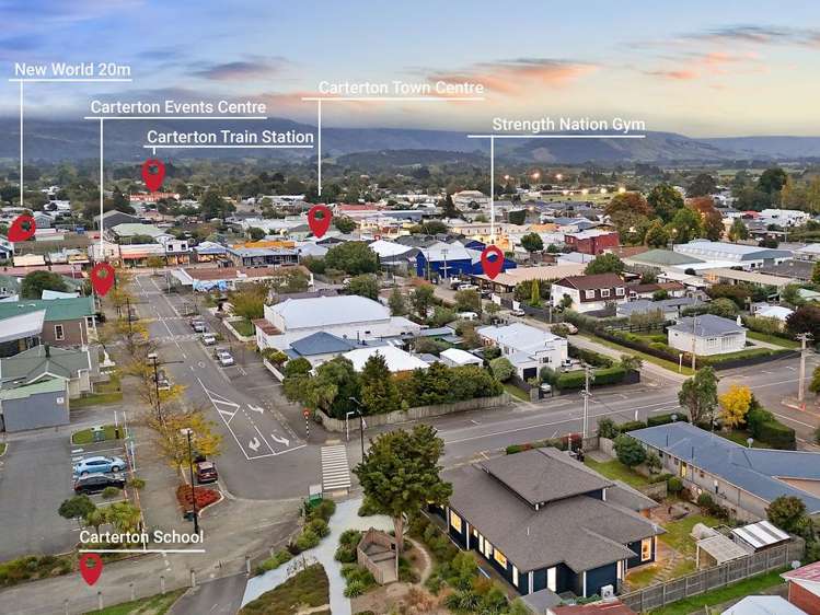 2 Dixon Street Carterton_26