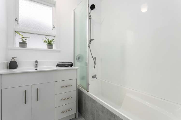 5 Tauhara Street Green Bay_7