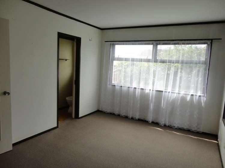 14 Caithness Place Farm Cove_7