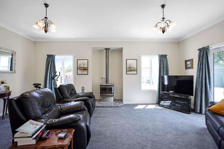 1 Farm Road Allenton_9