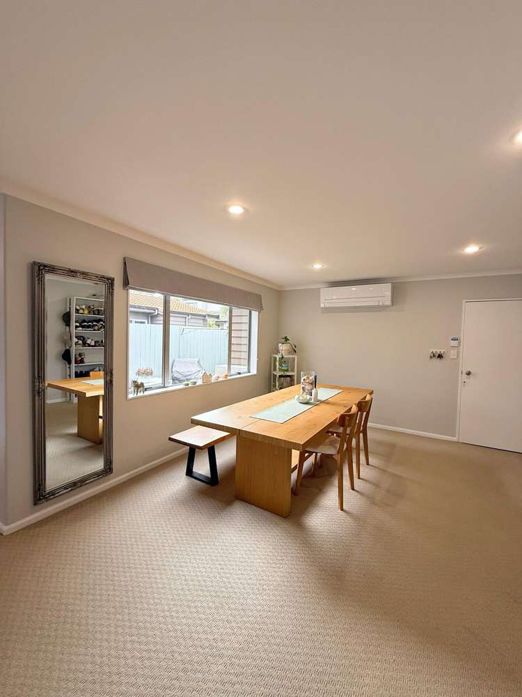 3 Savona Drive Flat Bush_5