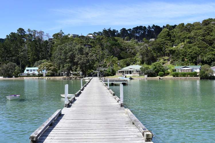 12-14 Wilson Avenue Kawau Island_10