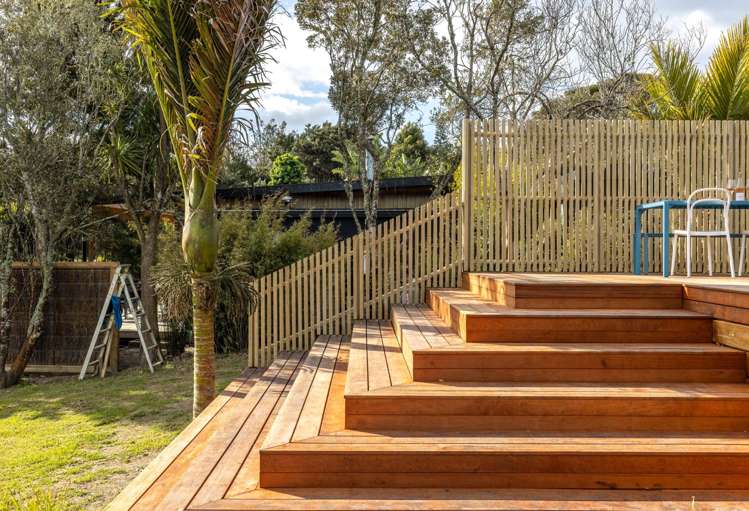 477 Sea View Road Onetangi_2