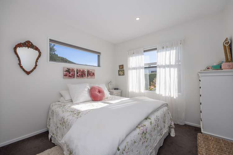 22 Snowberry Street Albert Town_14