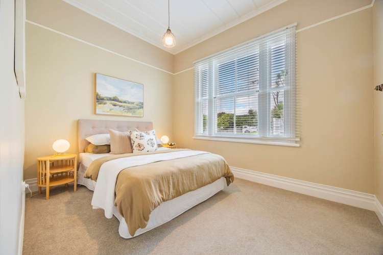 1/72 Gladstone Road Northcote_14