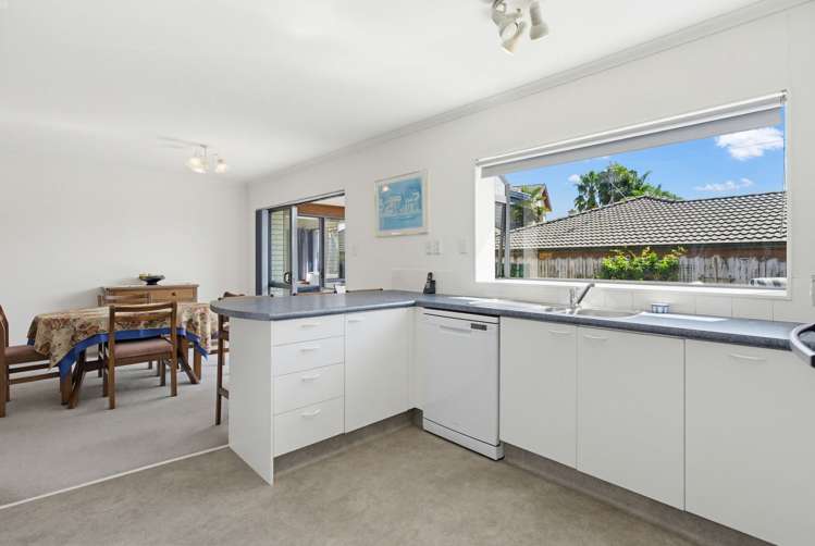 102 Buscomb Ave Henderson_11