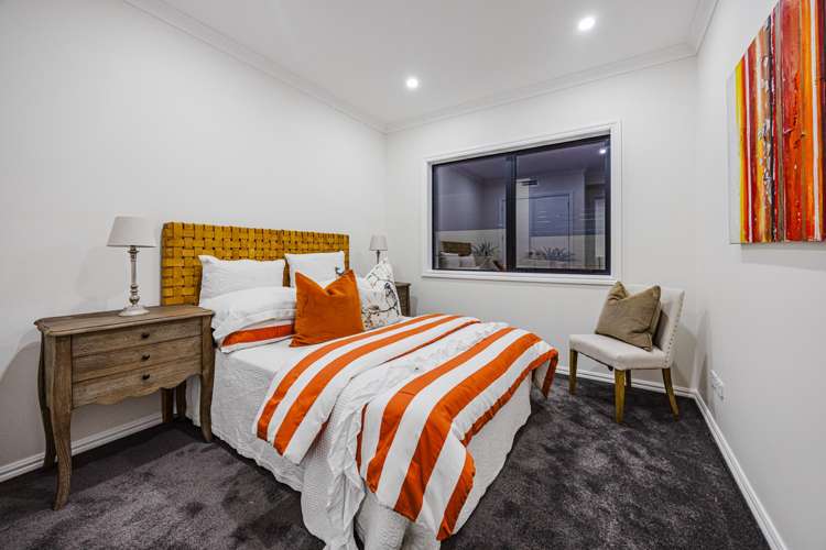 17 Ballyalton Crescent Flat Bush_18