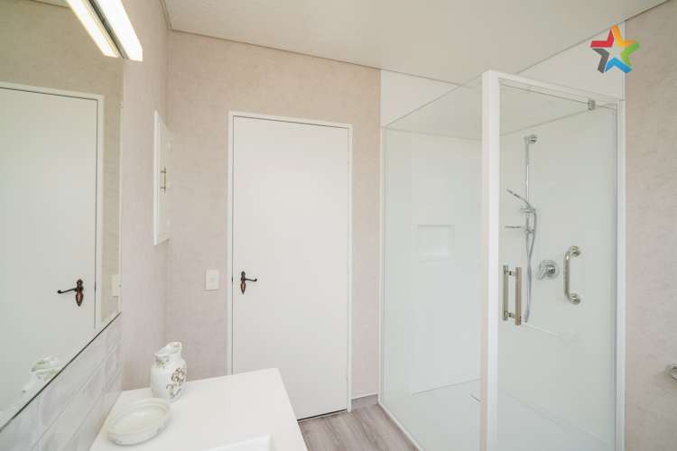 141 Gladstone Terrace Gladstone_20