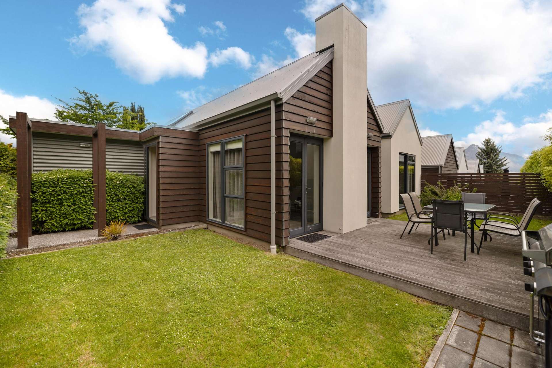 8 Hallenstein Street Queenstown_0