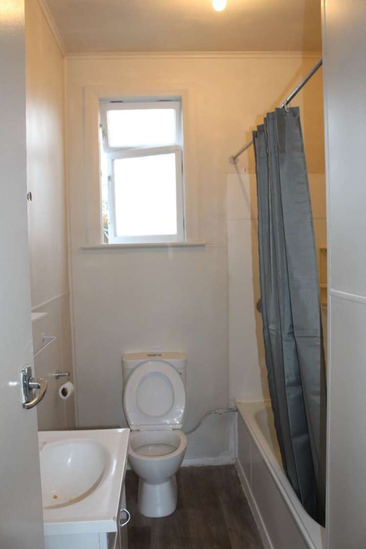 31 Burns Street South Dunedin_11