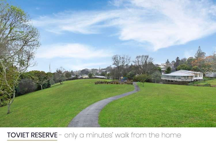 1/53 Ayton Drive Totara Vale_12
