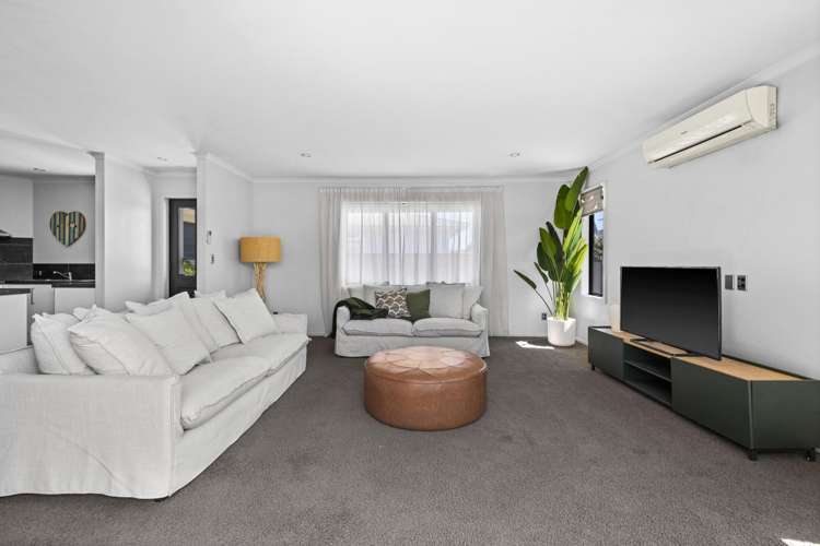 62A Osier Road Greenmeadows_9