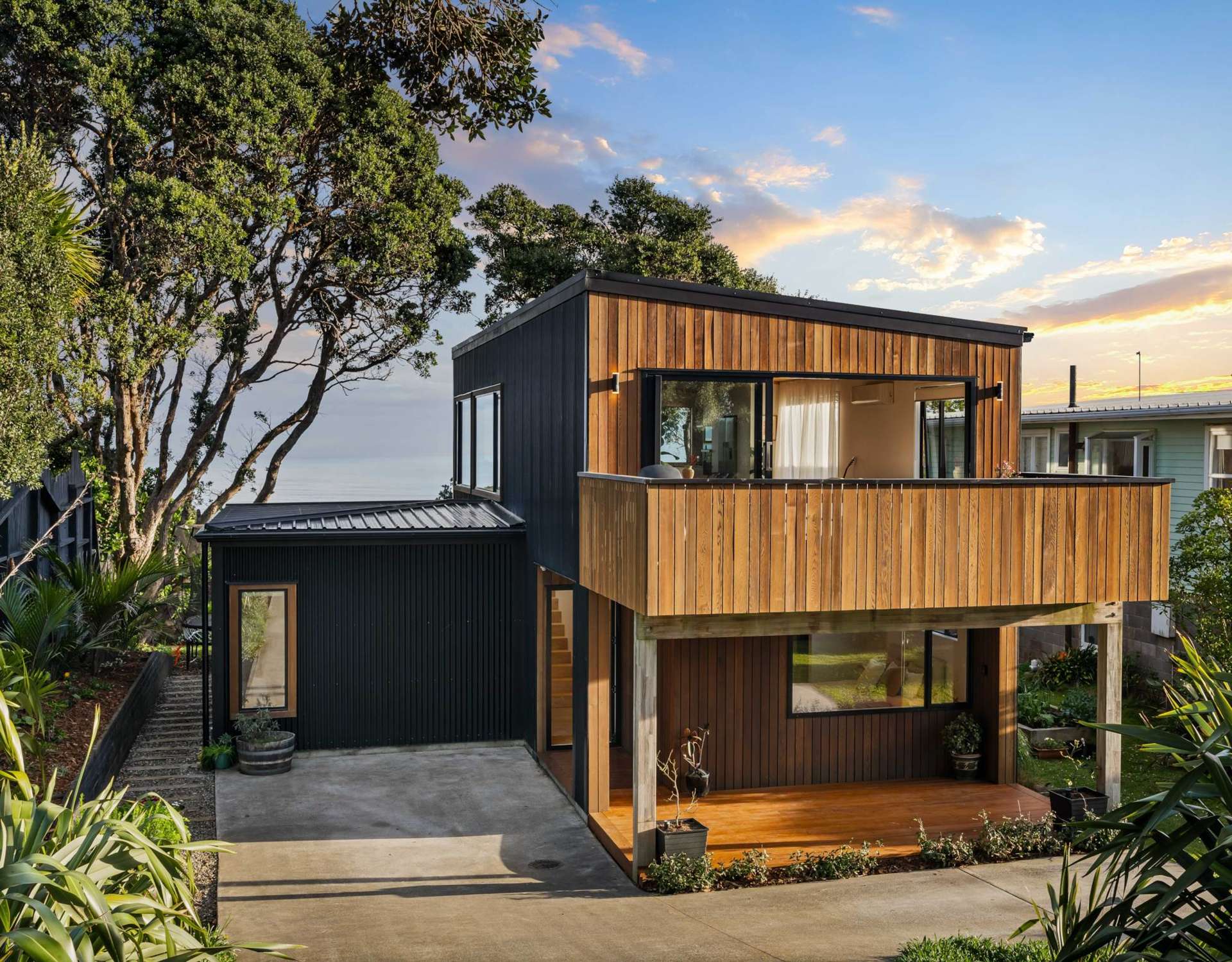 95 Waitea Road Muriwai_0