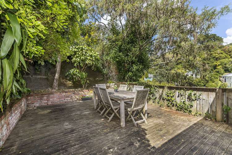 8 Adams Terrace Aro Valley_13