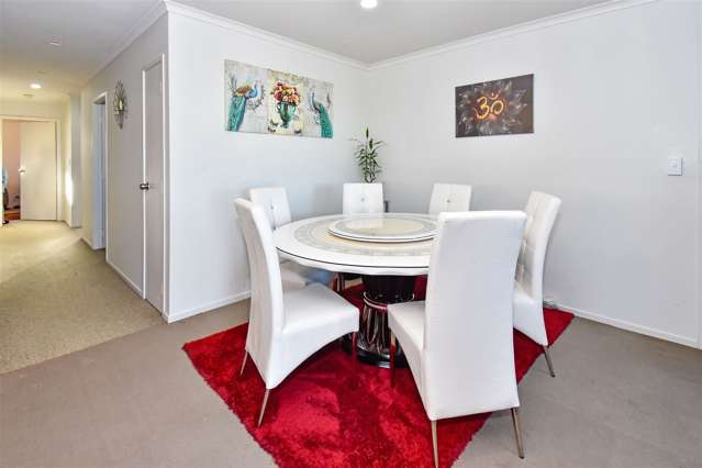 43 Cyclamen Road Mangere_3