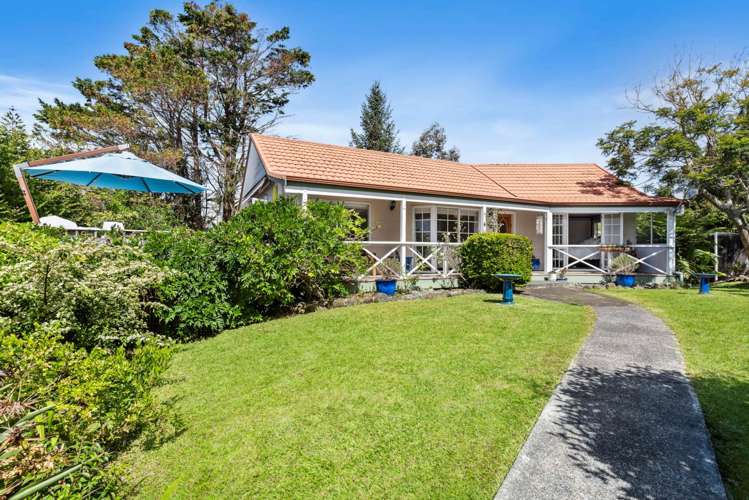 1 Kathy Terrace Stanmore Bay_5