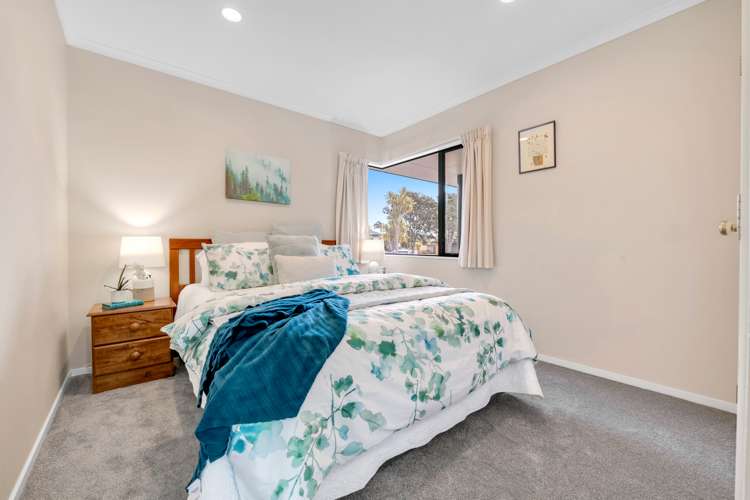 14 Monivea Place East Tamaki Heights_21