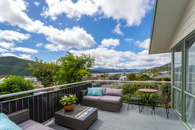 60 Moana View Road Waikawa_1