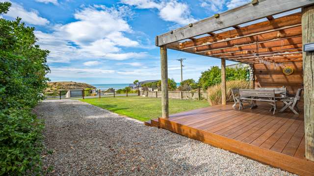 8 Island Terrace Motunau_1