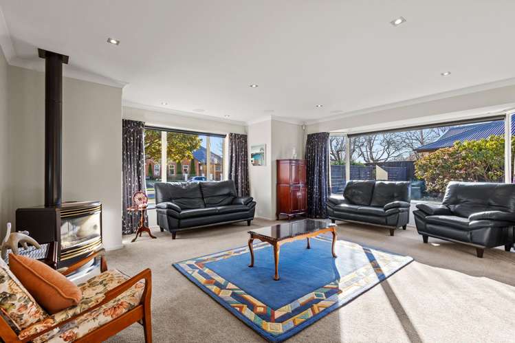 18 Woodhurst Drive Casebrook_10