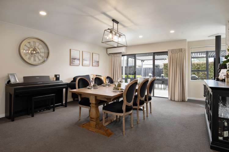 9 Springswood Grove Springlands_6