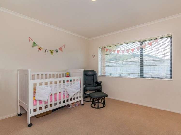 54 Percy Kinsman Crescent Riverstone Terraces_14