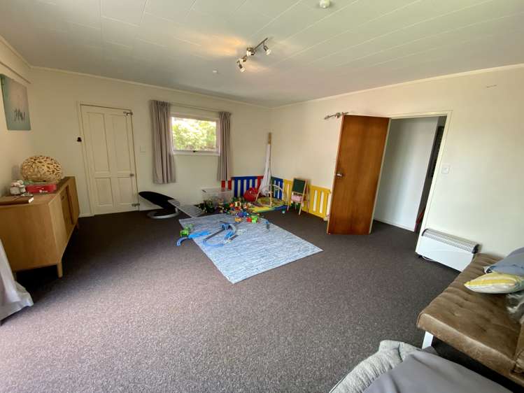 27 Amorino Drive Red Beach_9