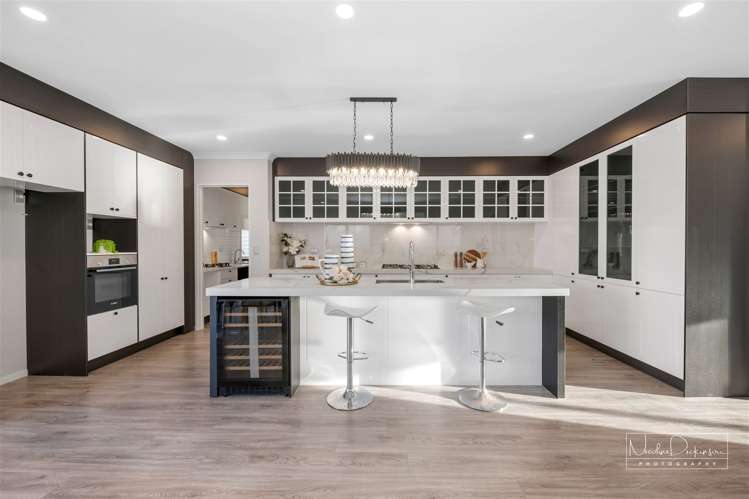 16 Aklander Rise Flat Bush_5