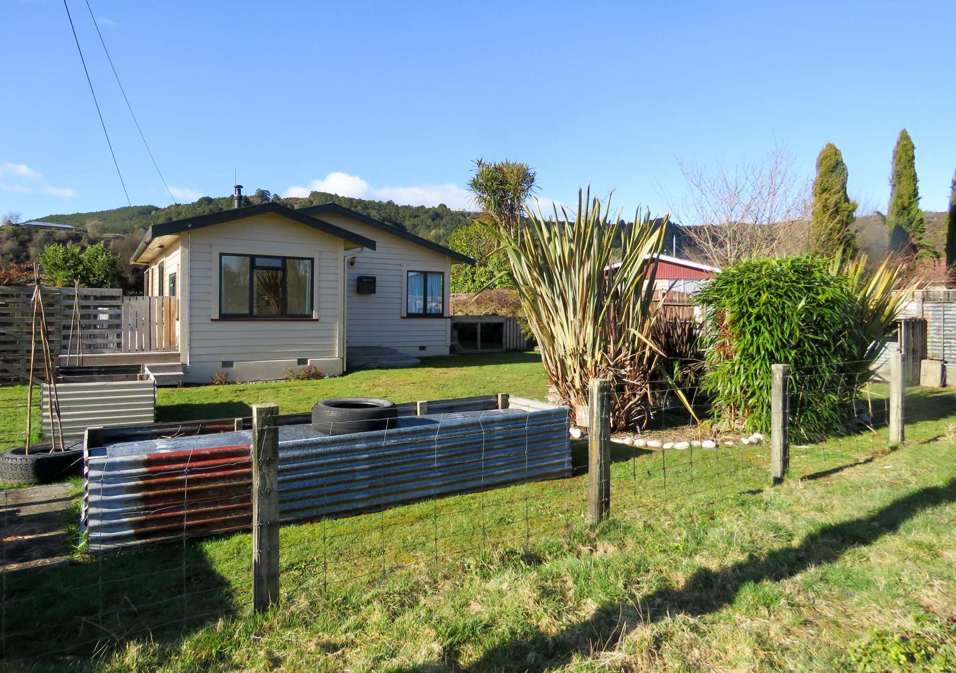 7 Main Street Reefton_0