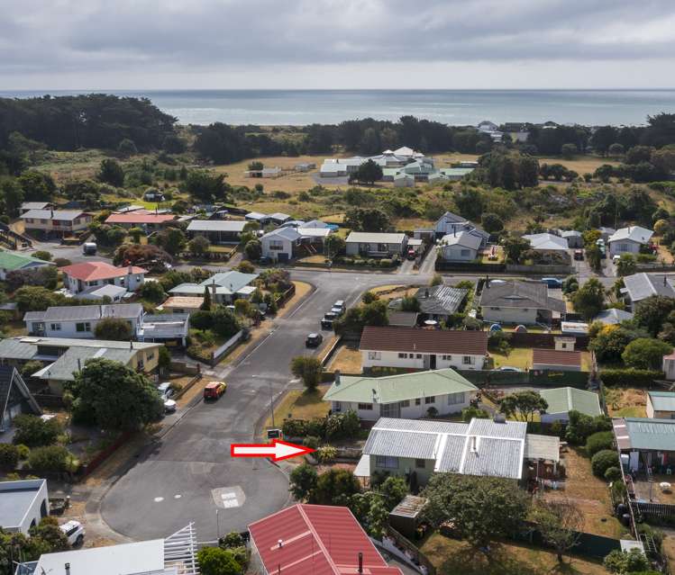 8 O'Rourke Place Otaki Beach_24