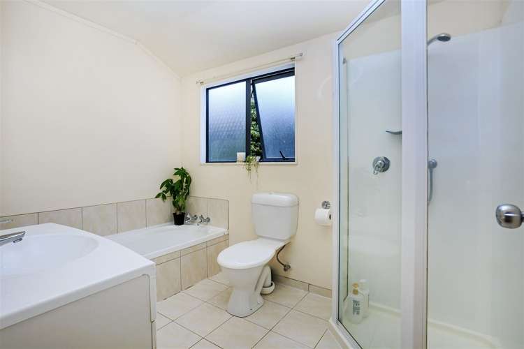 9h View Road Glenfield_9