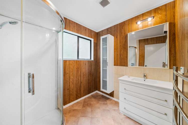 44 Ngahere Street Stokes Valley_13