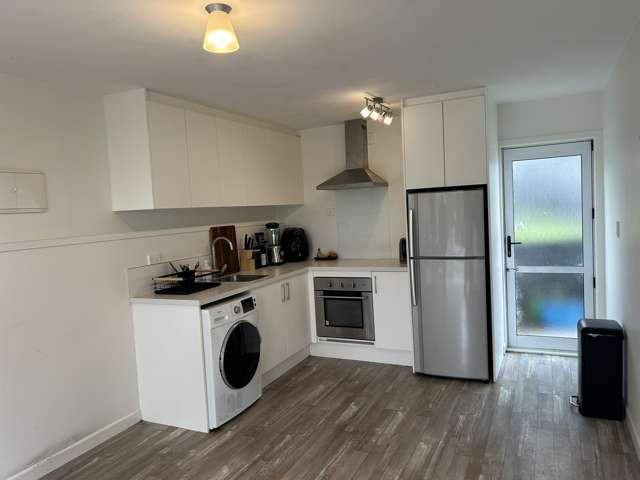 A/24 Langton Road Stanmore Bay_3